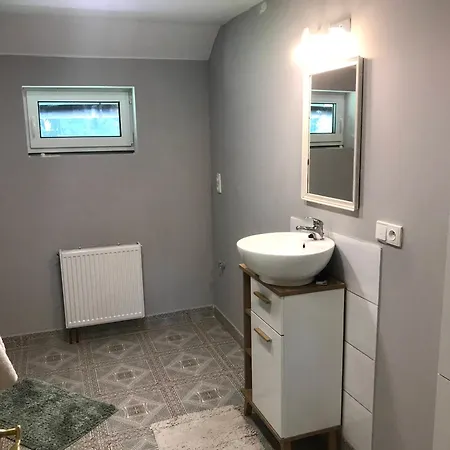 Apartmany2 - Nahlov דירה